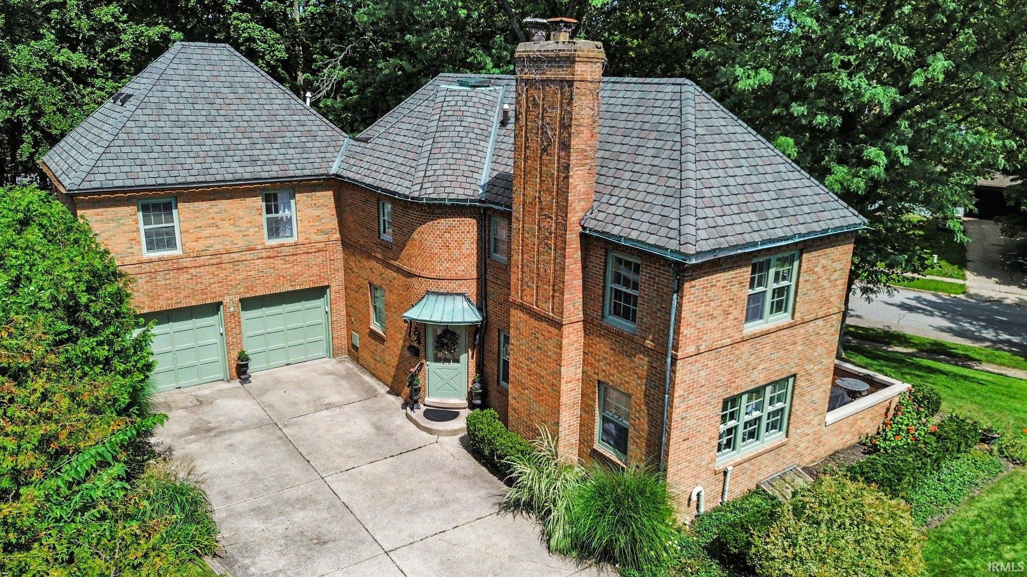 1227 E Irvington Avenue South Bend IN 46614
