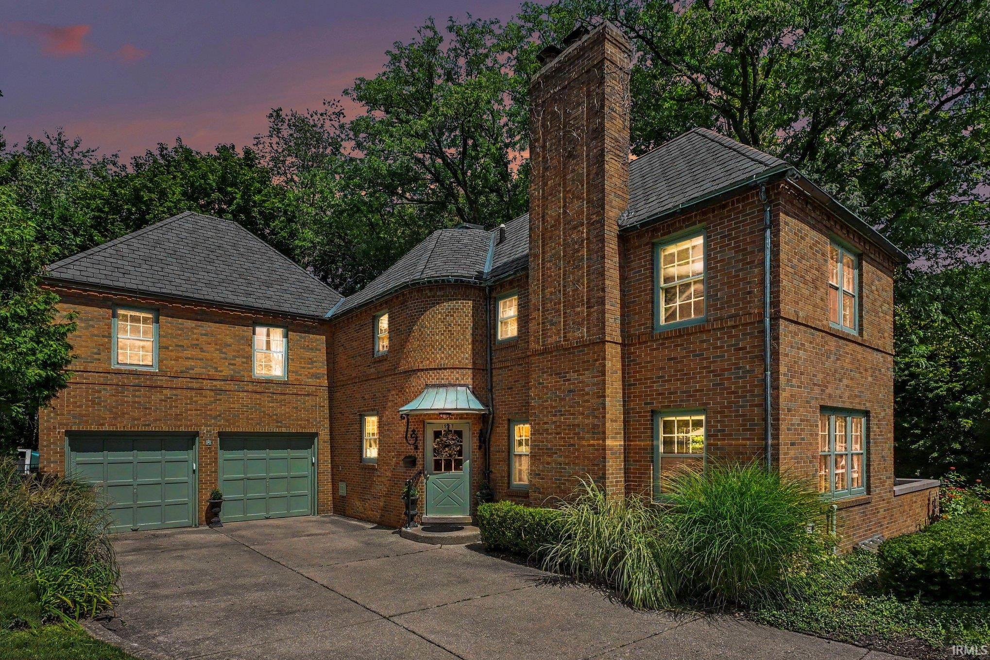 1227 E Irvington Avenue South Bend IN 46614