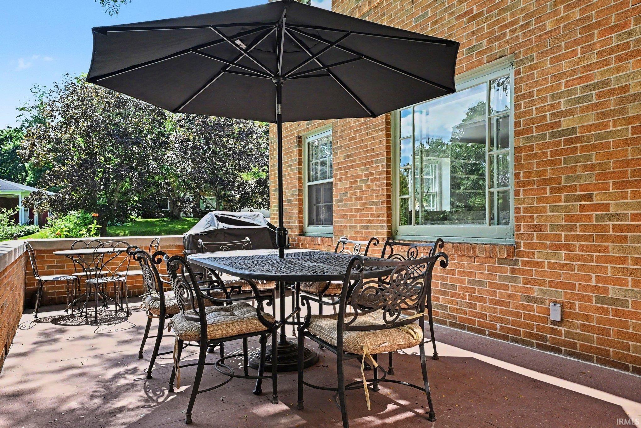 1227 E Irvington Avenue South Bend IN 46614