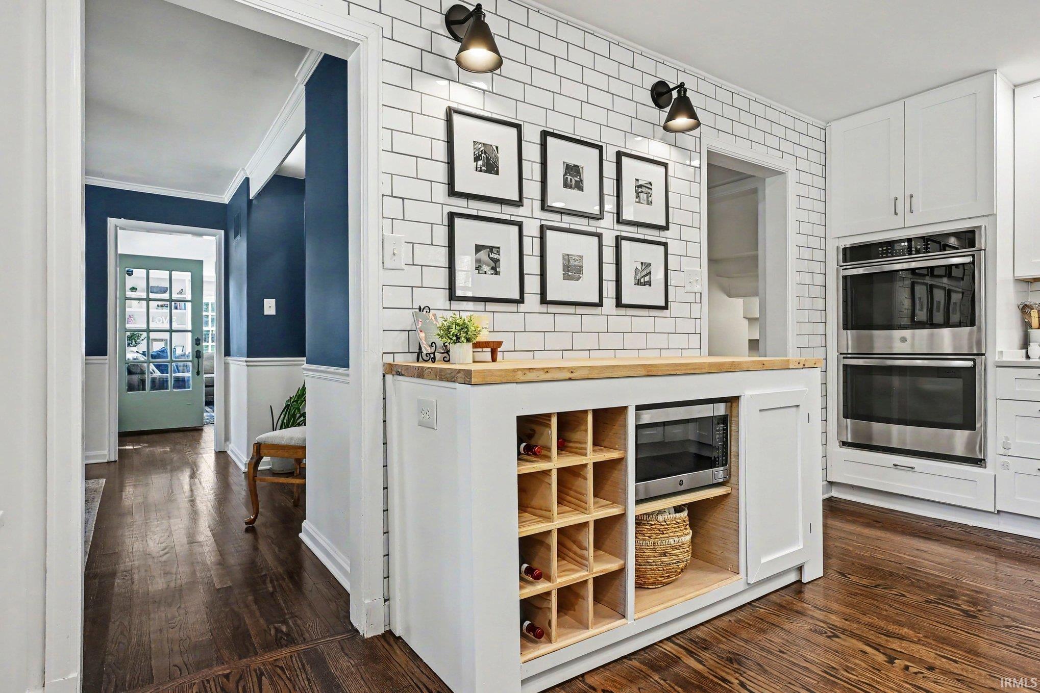 1227 E Irvington Avenue South Bend IN 46614