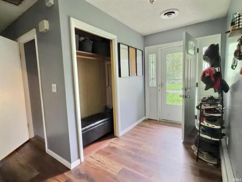 10520 W Sr 32 Yorktown IN 47396