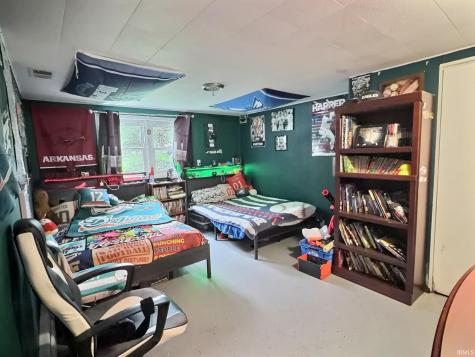 10520 W Sr 32 Yorktown IN 47396