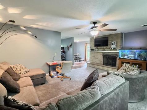 10520 W Sr 32 Yorktown IN 47396
