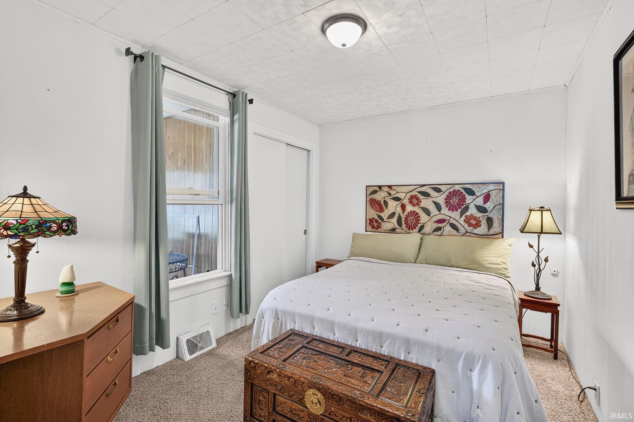 713 W Winona Avenue Warsaw IN 46580
