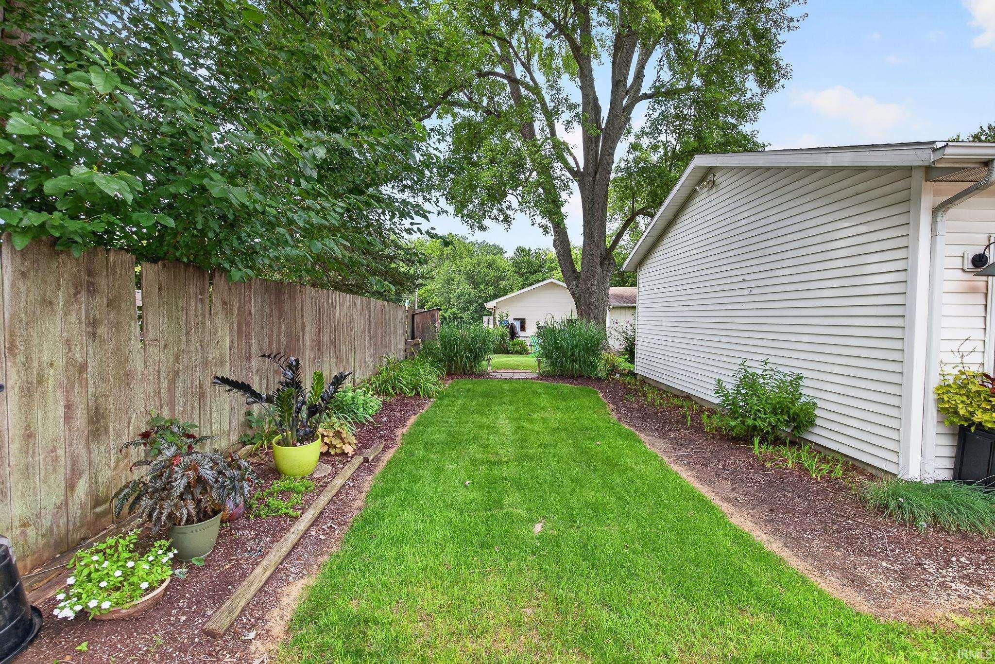 713 W Winona Avenue Warsaw IN 46580