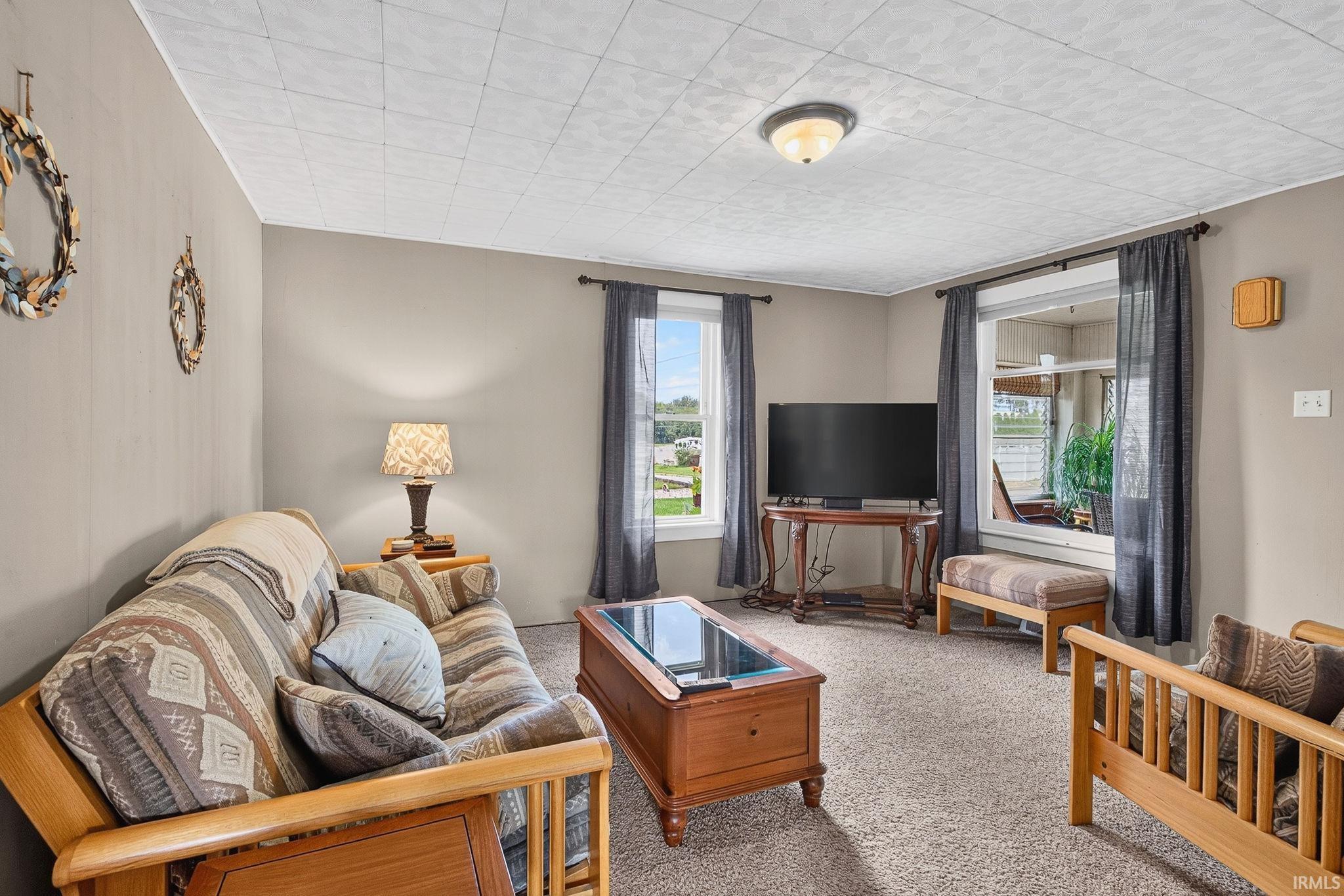 713 W Winona Avenue Warsaw IN 46580