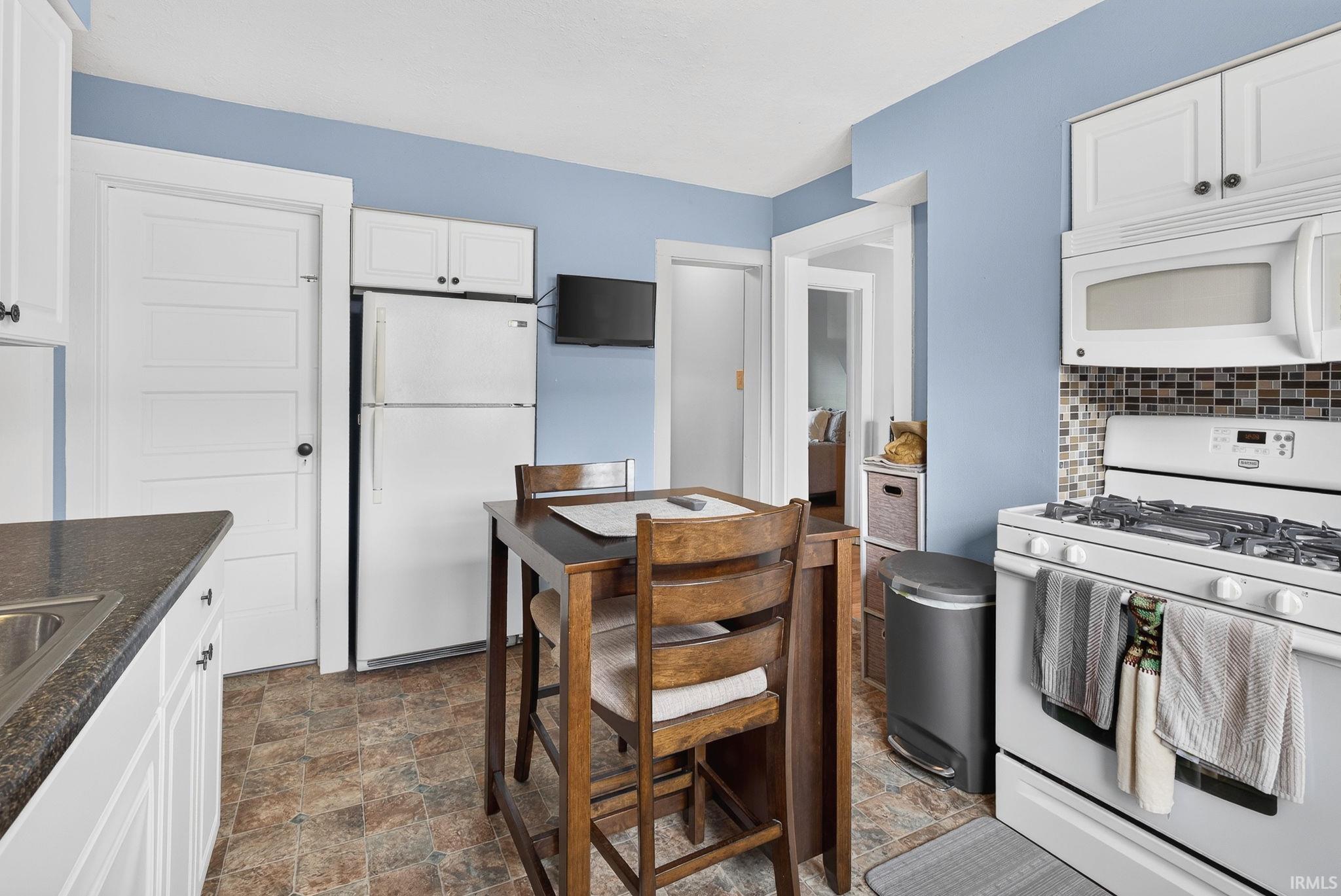 713 W Winona Avenue Warsaw IN 46580