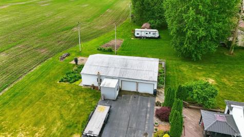 9060 Suter Road Plymouth IN 46563