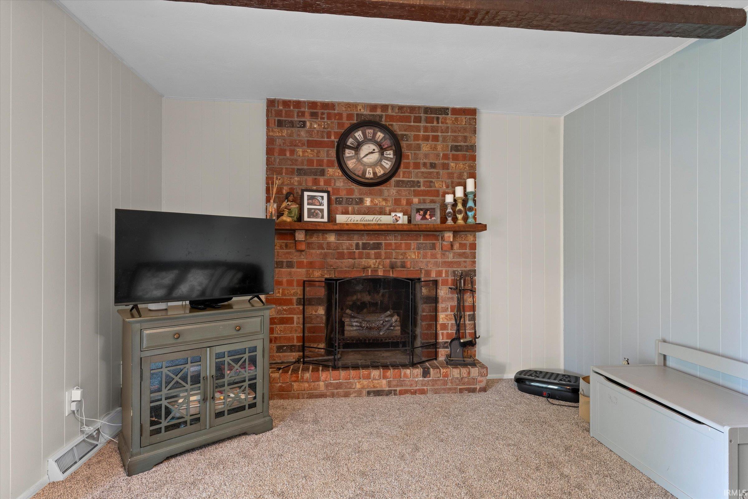19622 Ruth Avenue South Bend IN 46614