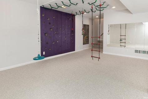 2513 E Poplar Court Bloomington IN 47401
