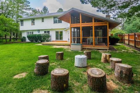 2513 E Poplar Court Bloomington IN 47401