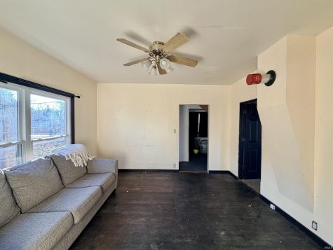 353 N Park Street Jasonville IN 47438