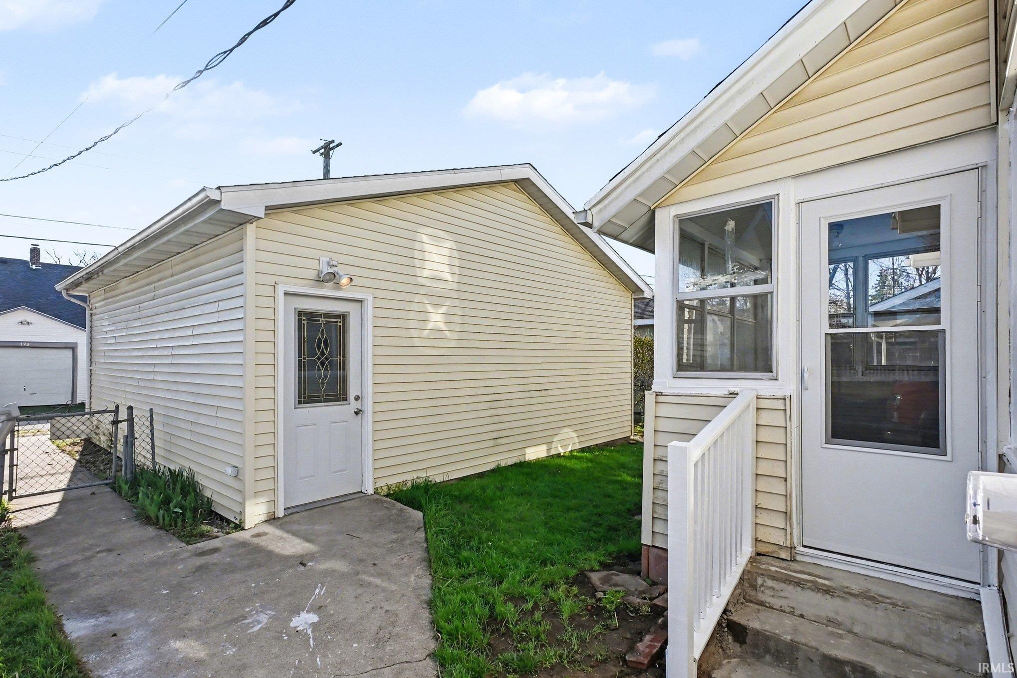 126 Gernhart Avenue Mishawaka IN 46544