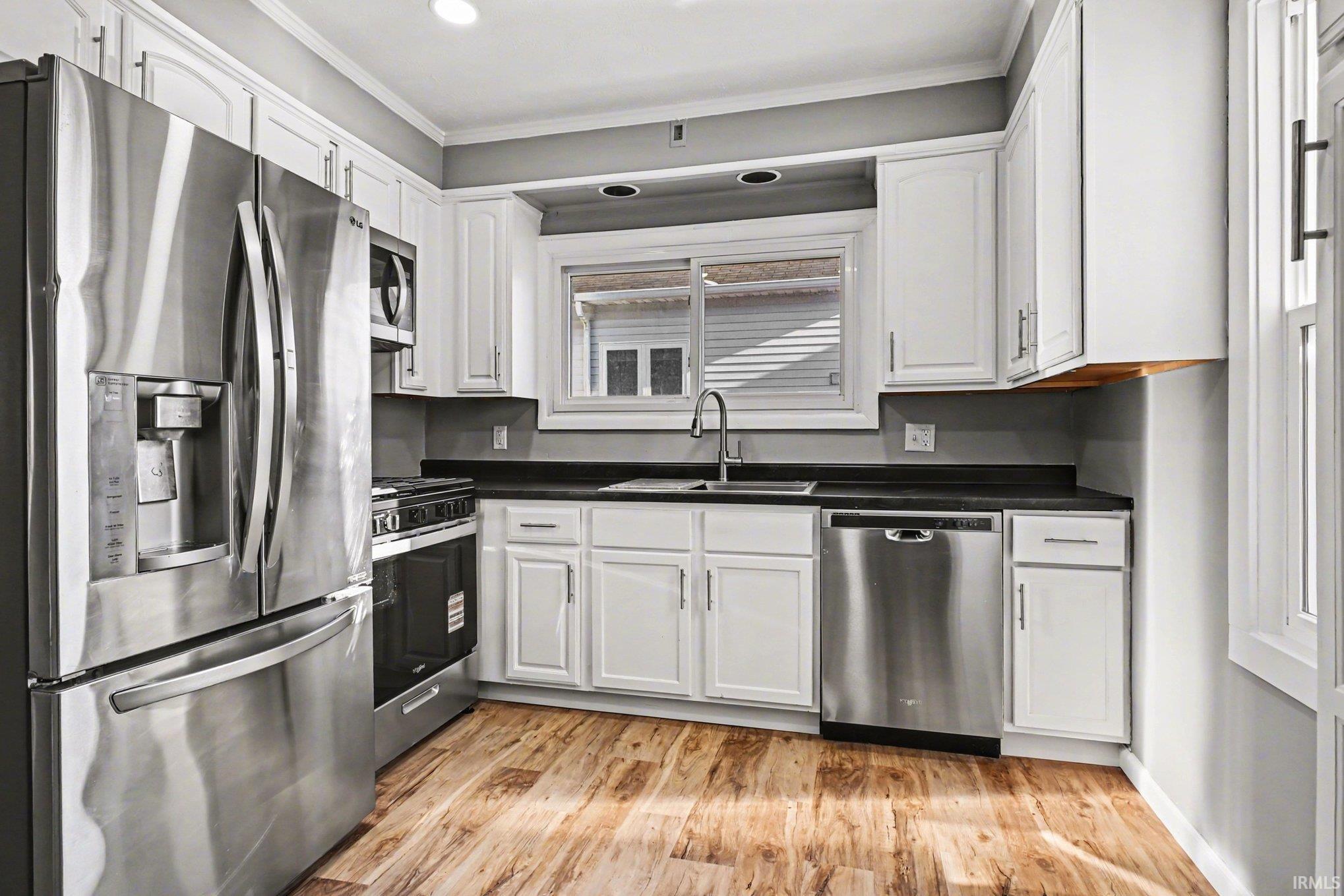 126 Gernhart Avenue Mishawaka IN 46544
