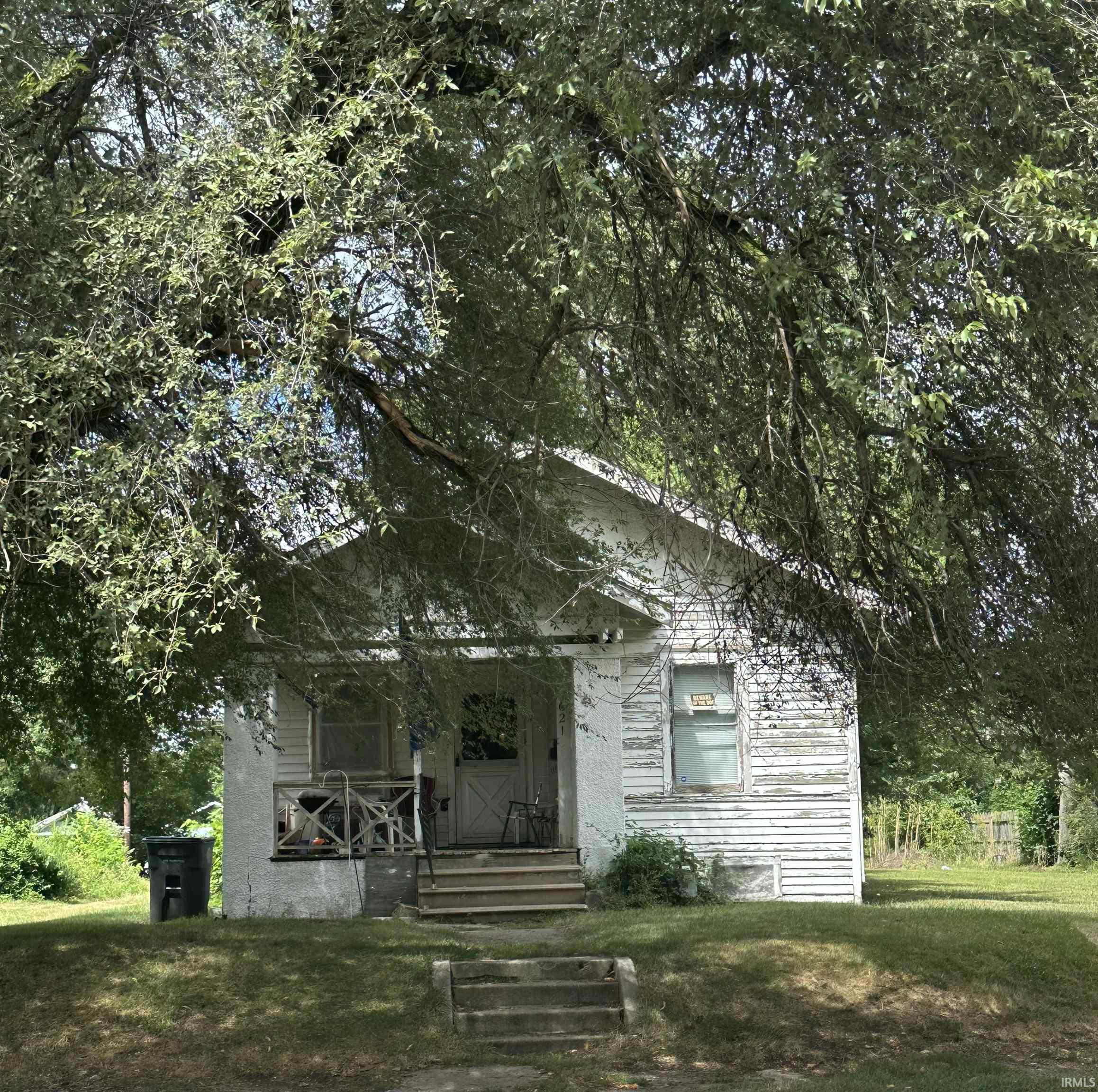 621 E Dayton Street South Bend IN 46613