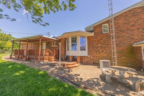 4627 S 50e Huntingburg IN 47542