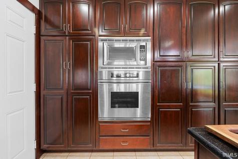 4627 S 50e Huntingburg IN 47542