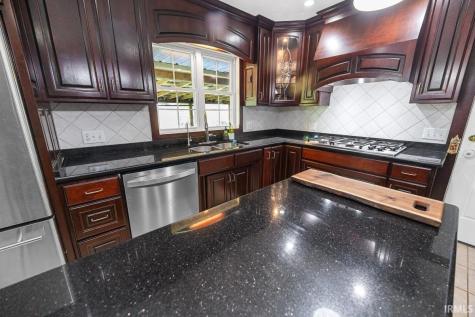 4627 S 50e Huntingburg IN 47542