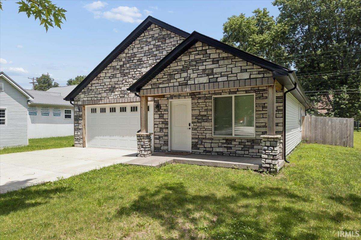 105 N Railroad Street Colfax IN 46035