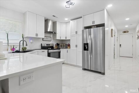 105 N Railroad Street Colfax IN 46035