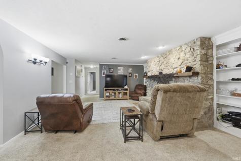 8301 N Santa Barbara Drive Muncie IN 47303