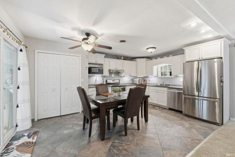 8301 N Santa Barbara Drive Muncie IN 47303