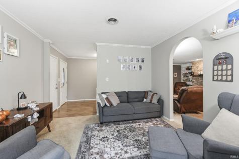 8301 N Santa Barbara Drive Muncie IN 47303