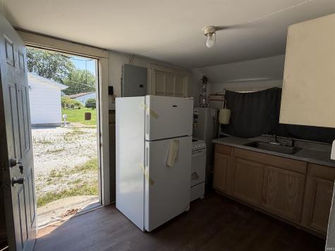 507 E South C Street Gas City IN 46933