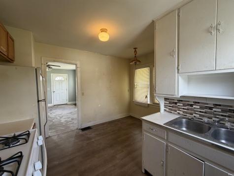 507 E South C Street Gas City IN 46933