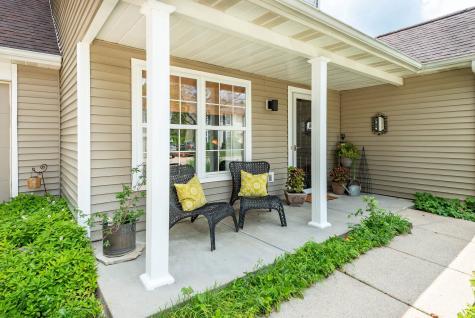 2209 S Laurelwood Drive Bloomington IN 47401