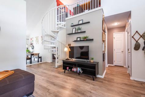 2209 S Laurelwood Drive Bloomington IN 47401