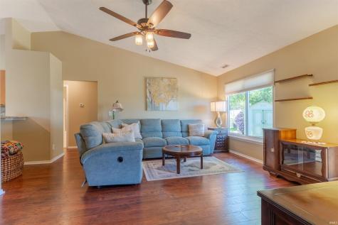 6007 Stardance Pointe Evansville IN 47715
