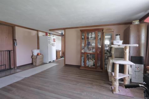 4270 W State Road 32 Winchester IN 47394