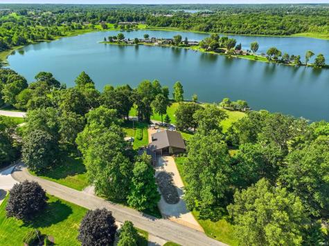 1420 Lake Bluff Drive Kendallville IN 46755