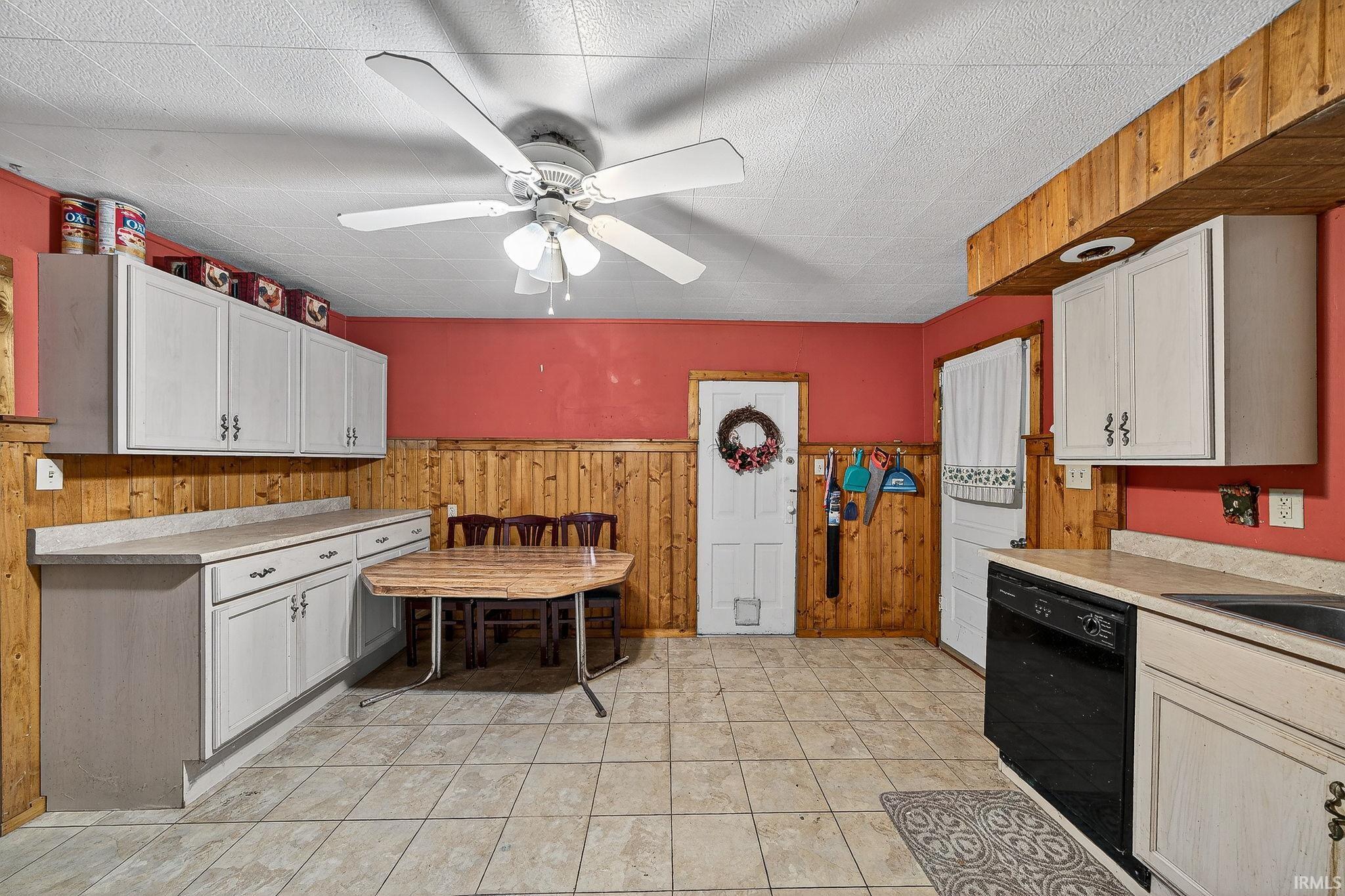 8211 N Tippecanoe Drive Walkerton IN 46574