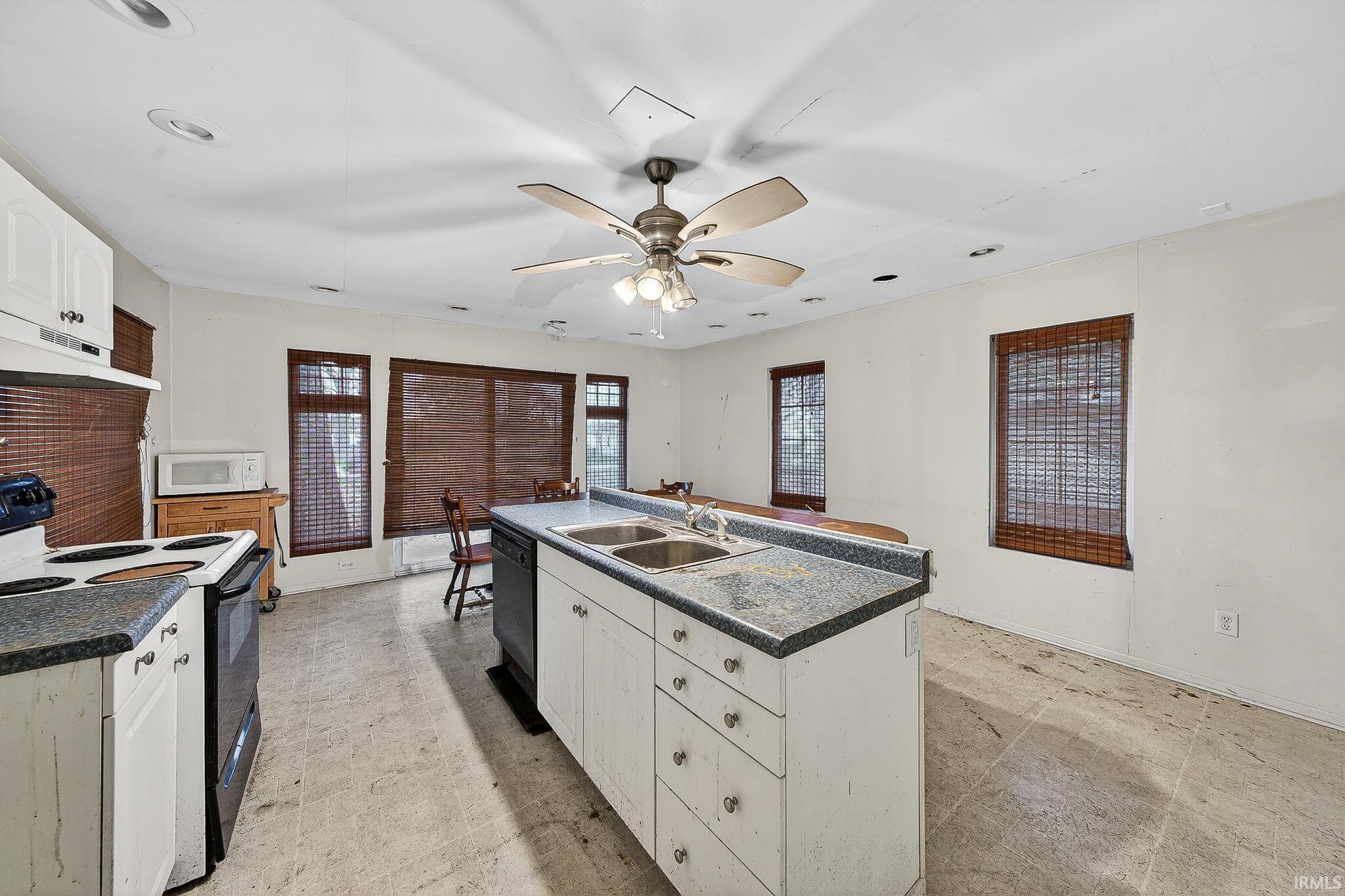 8211 N Tippecanoe Drive Walkerton IN 46574
