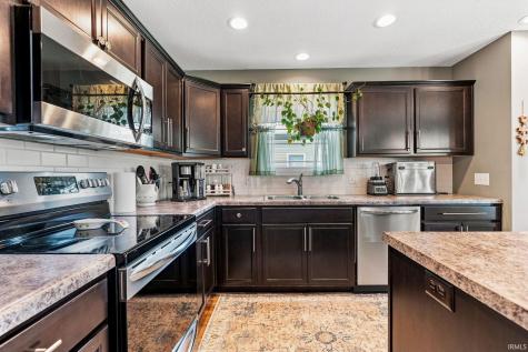 12192 Bozzio Road Fort Wayne IN 46818