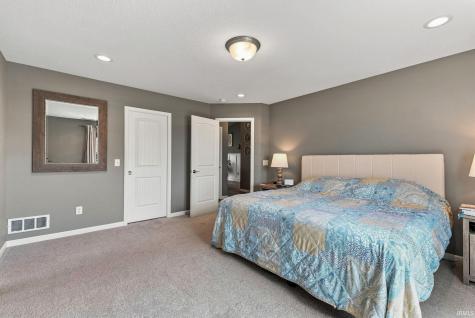 12192 Bozzio Road Fort Wayne IN 46818
