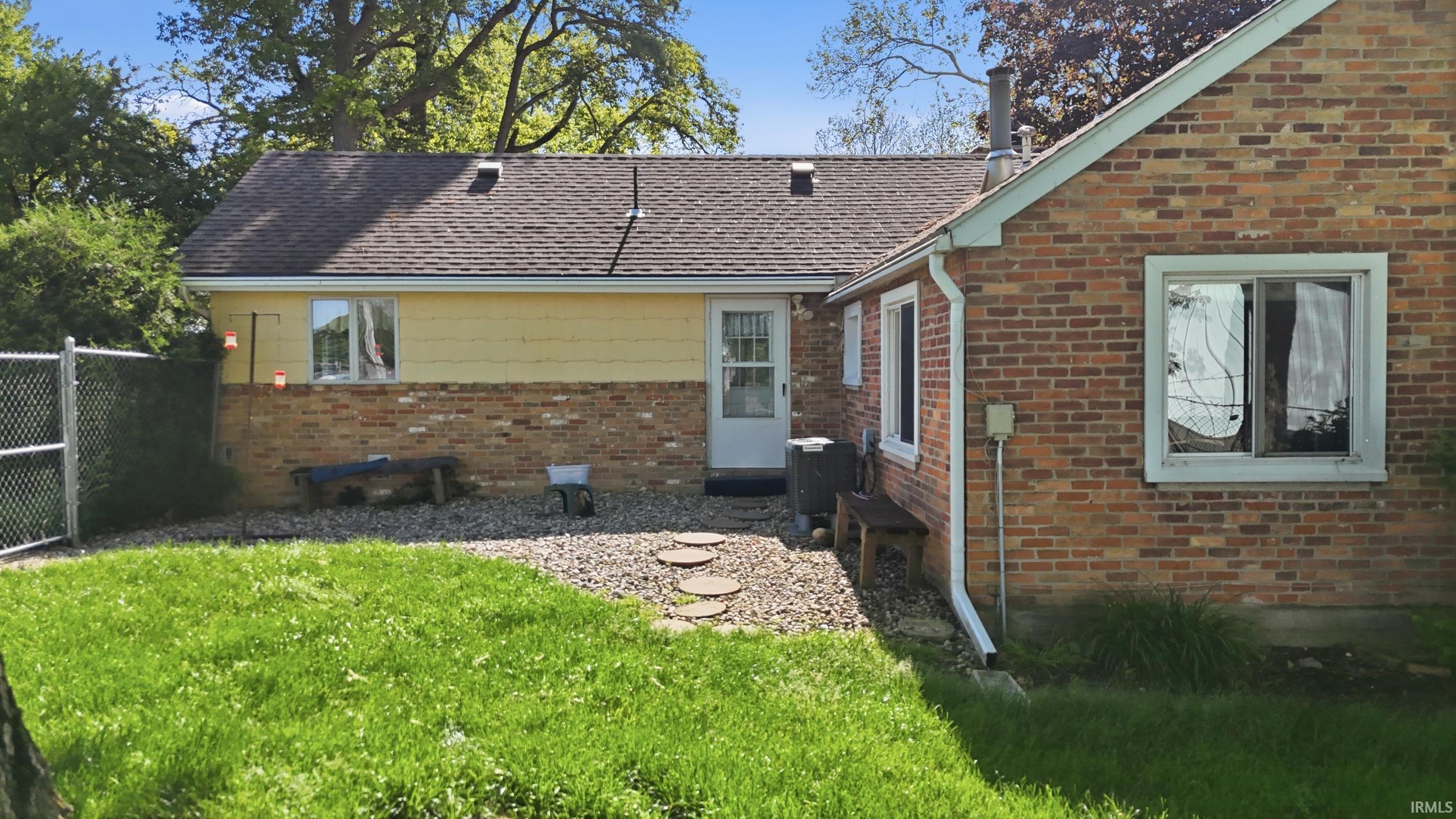 3900 S 1200 E Lagrange IN 46761