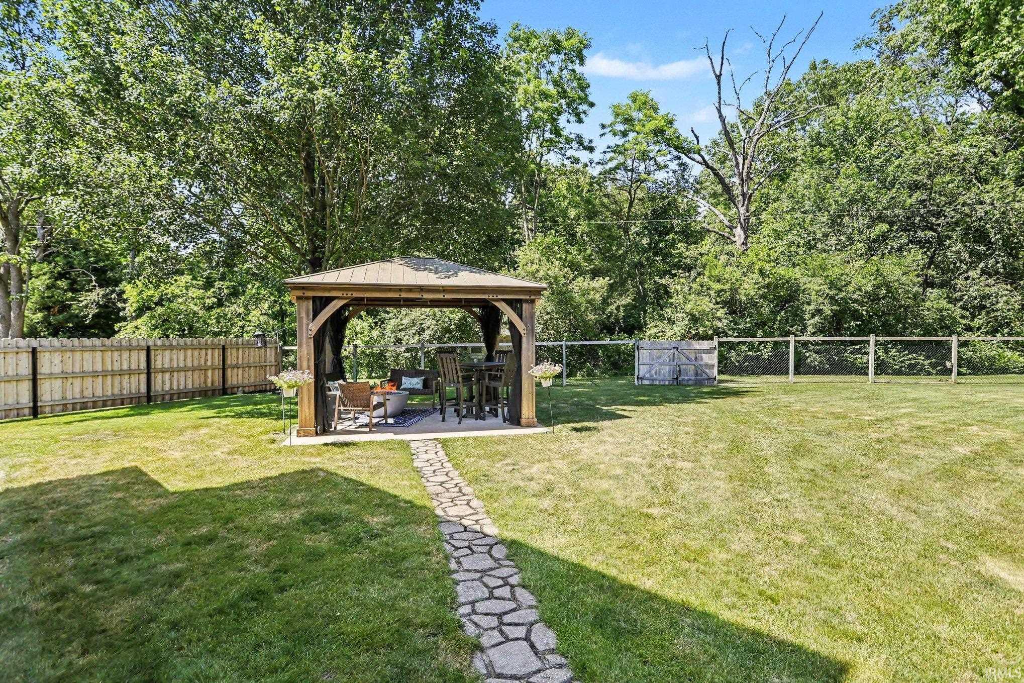 18309 Burton Court South Bend IN 46637