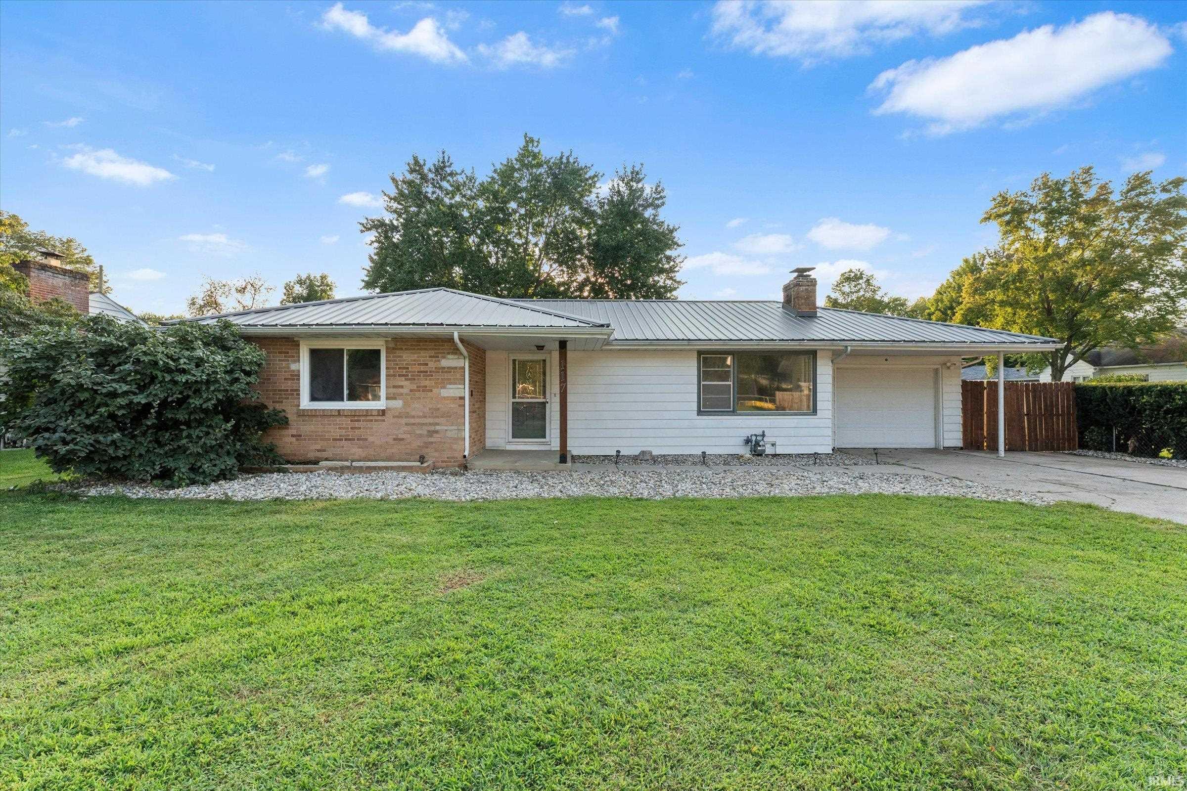 117 Graywood Avenue Elkhart IN 46516