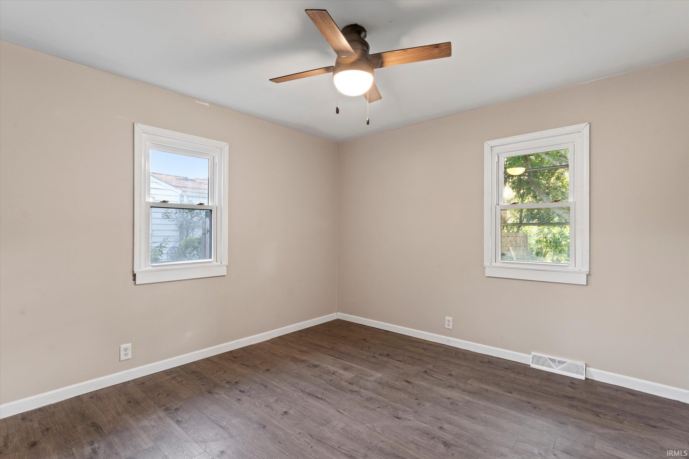 117 Graywood Avenue Elkhart IN 46516