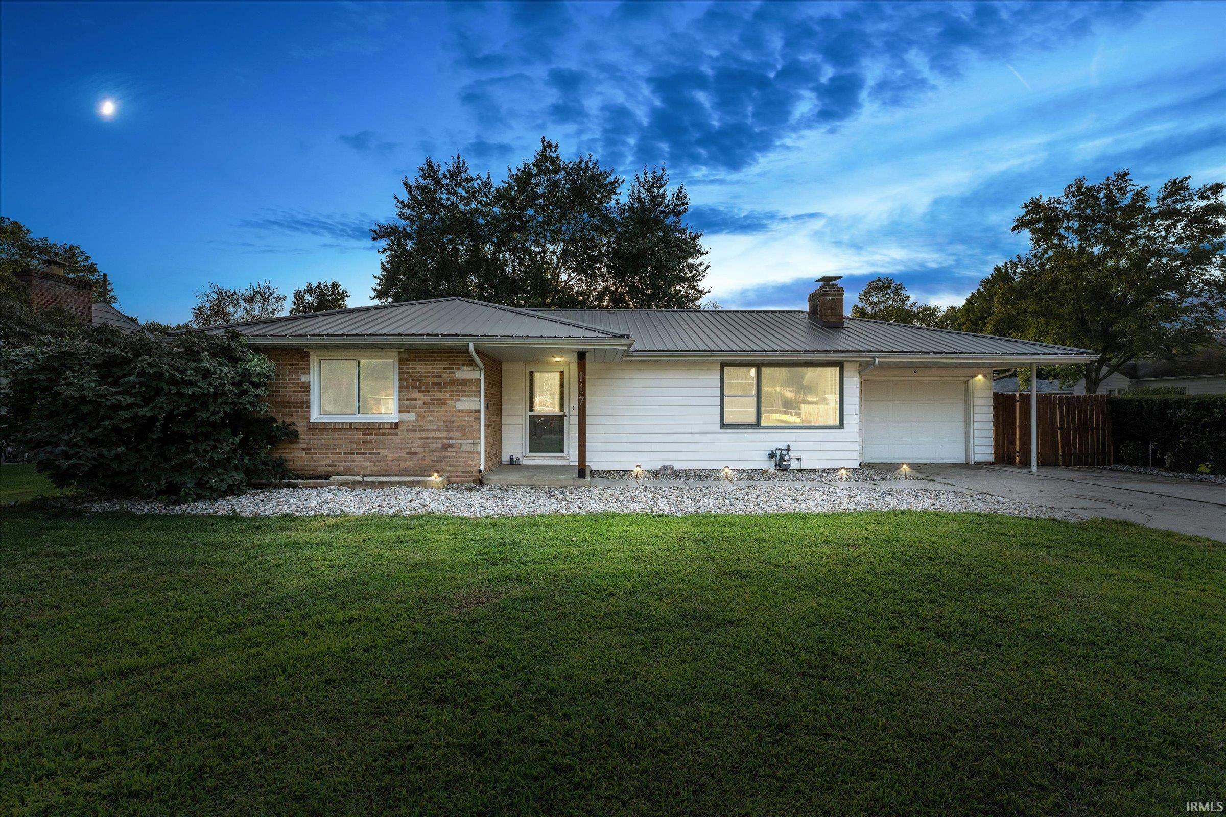 117 Graywood Avenue Elkhart IN 46516
