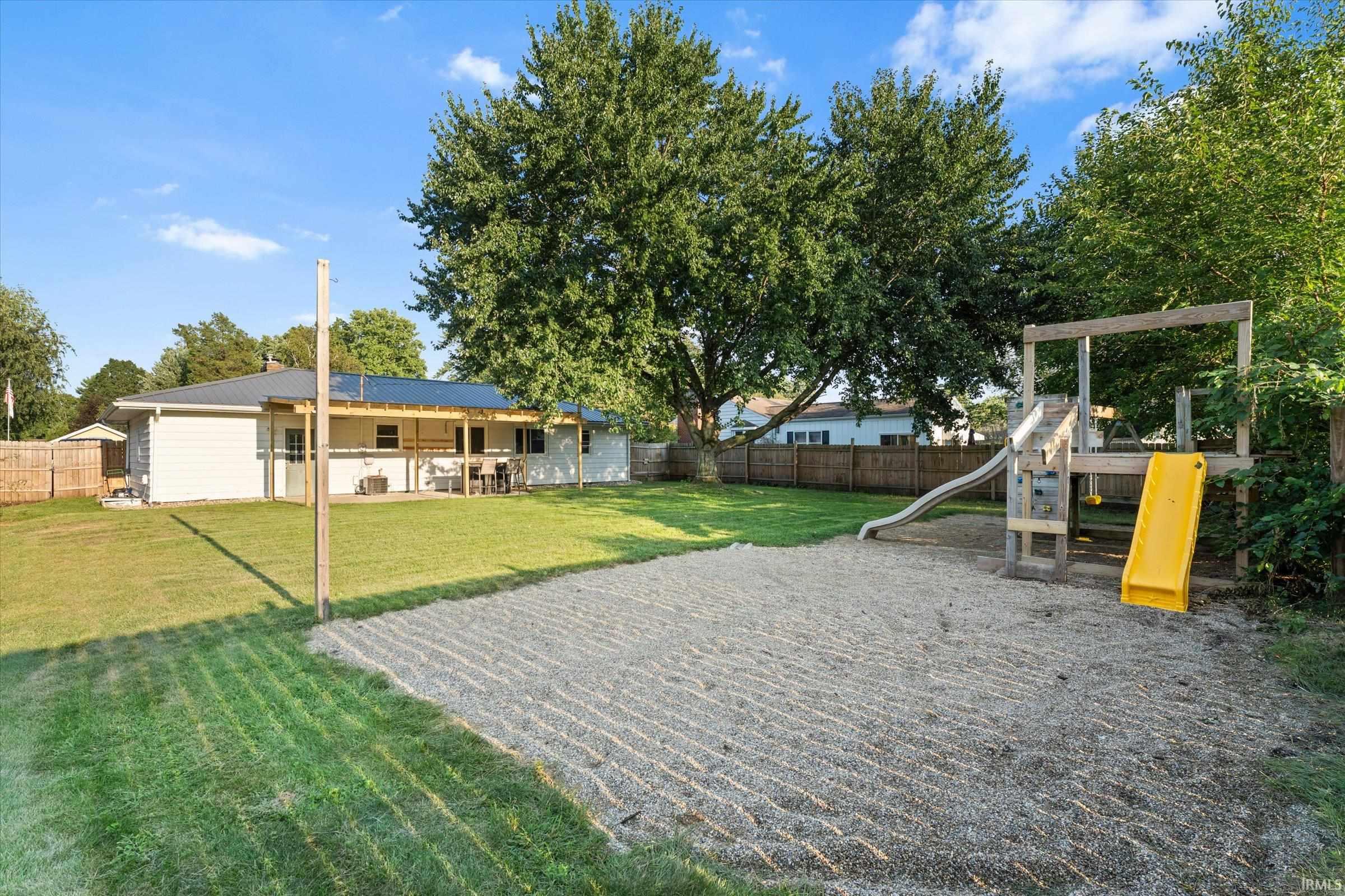 117 Graywood Avenue Elkhart IN 46516