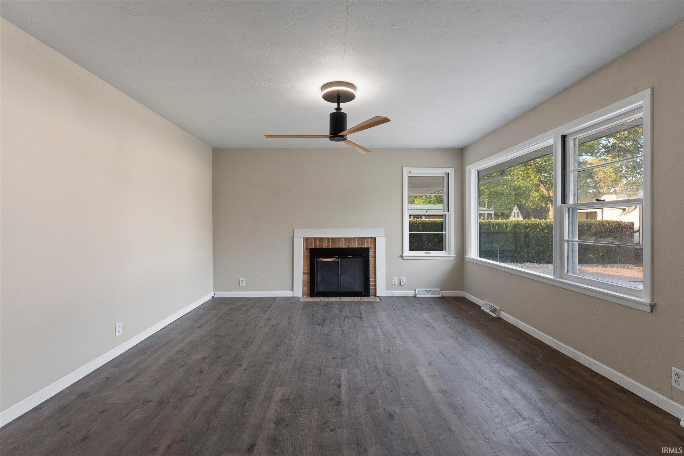 117 Graywood Avenue Elkhart IN 46516