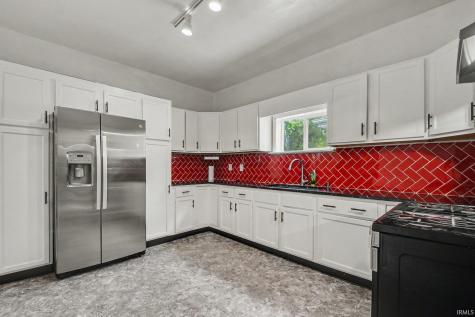 1119 E Bowman Street South Bend IN 46613