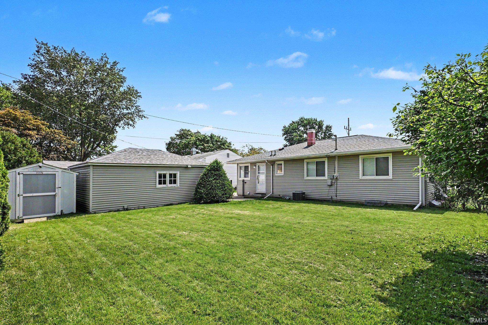 2633 Edison Road South Bend IN 46615