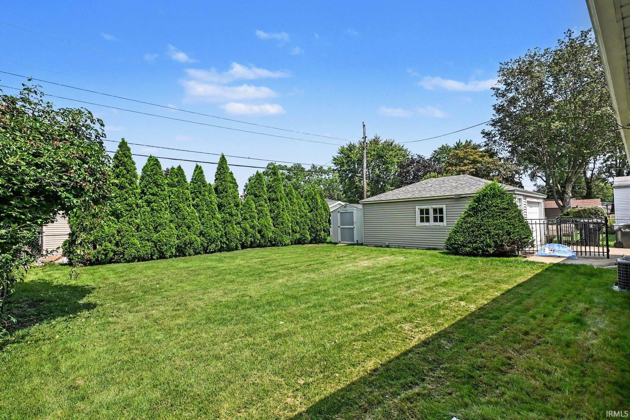 2633 Edison Road South Bend IN 46615