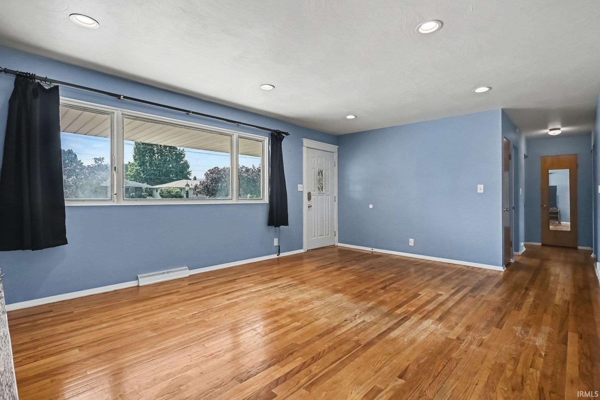 2633 Edison Road South Bend IN 46615