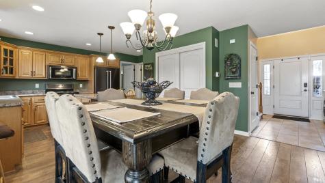 7233 Summerlyn Drive Fort Wayne IN 46835